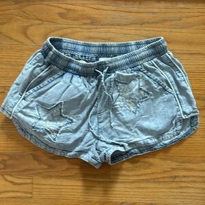 Juniper Blue Chambray Shorts with stars - light blue size small